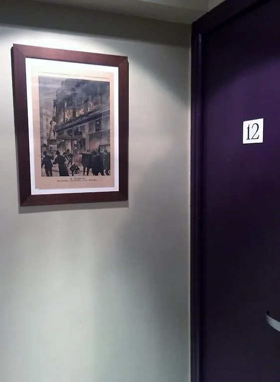 Hotel Savoy Paris 2*,