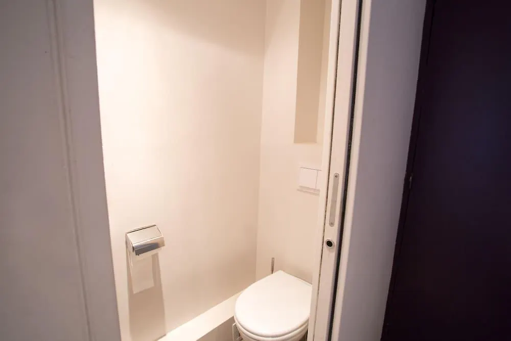 **  Hotel Savoy Párizs Franciaország
